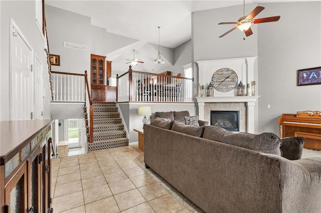603 Bradford Court — photo 4