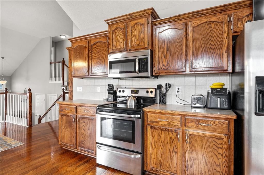 603 Bradford Court — photo 17