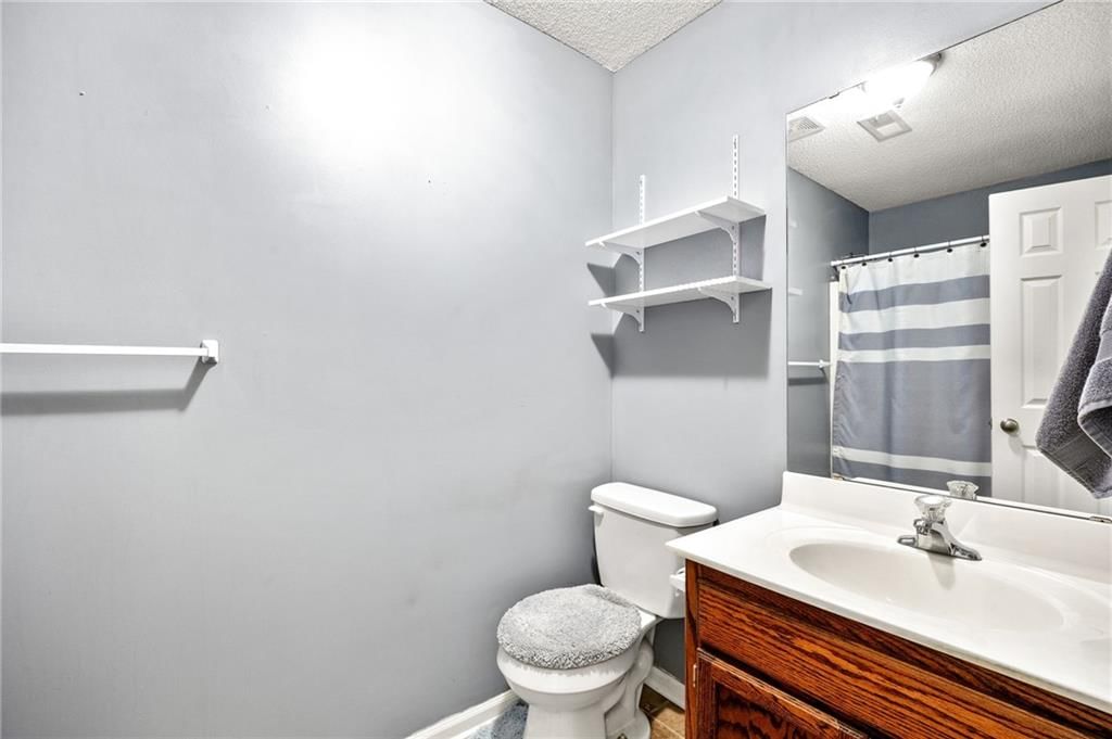 603 Bradford Court — photo 40
