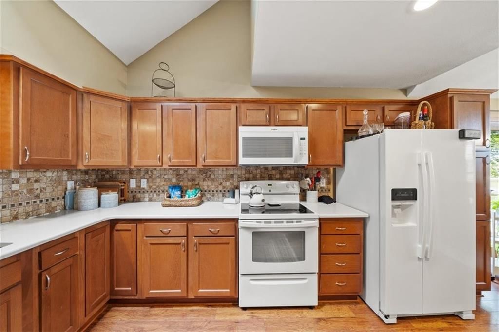 8910 Lexington Avenue — photo 19