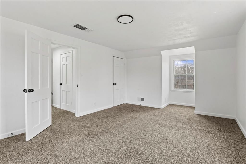 9616 Holmes Road — photo 26