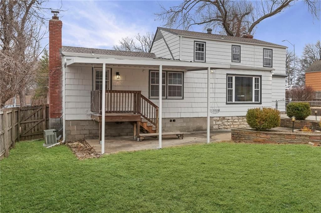 9616 Holmes Road — photo 36