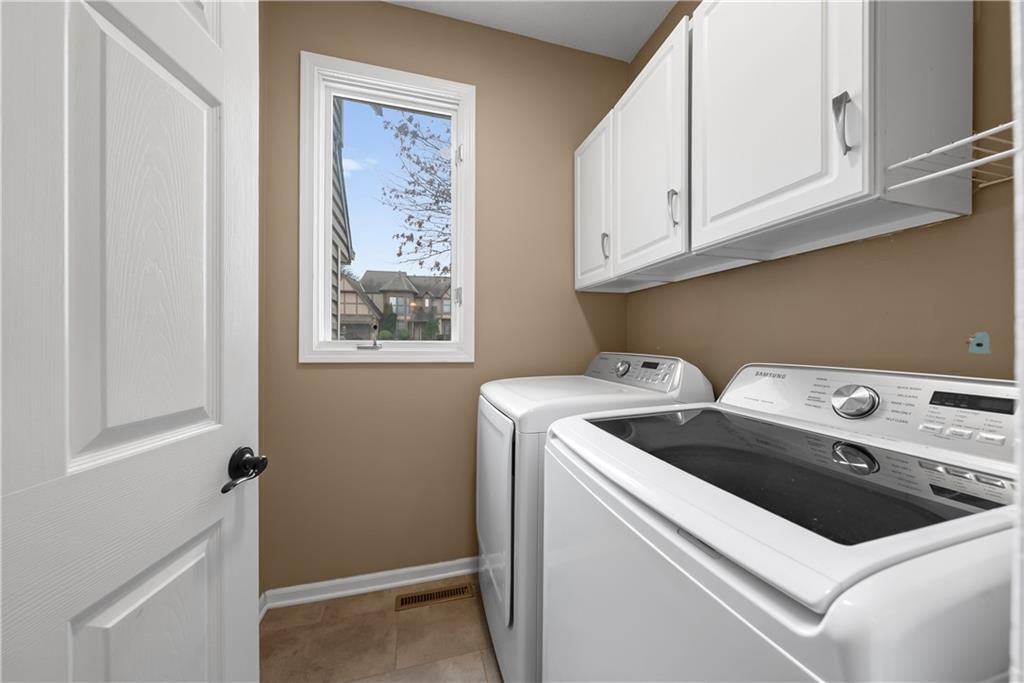 14602 HEMLOCK Street — photo 5
