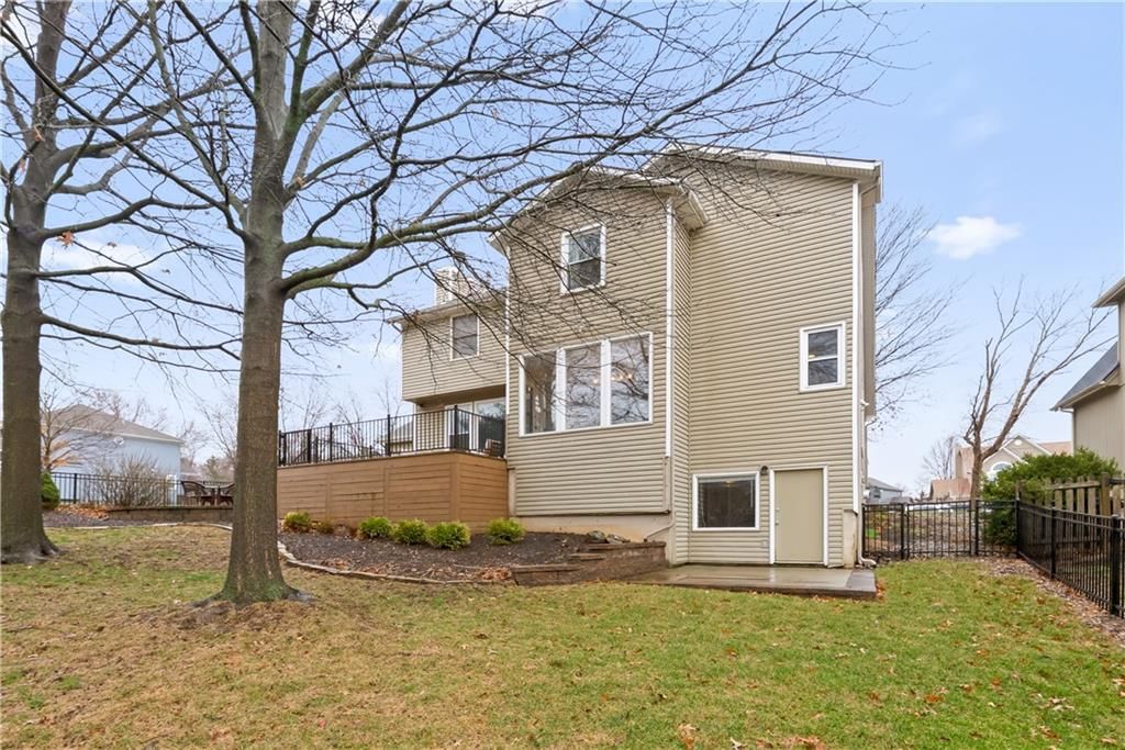 14602 HEMLOCK Street — photo 40