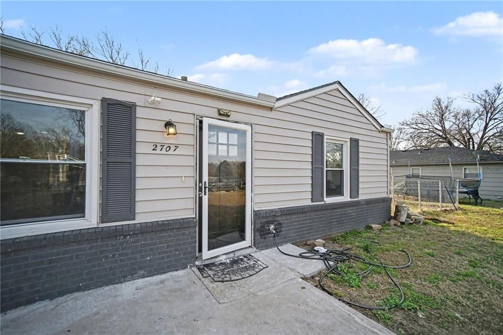 2707 N 64th Street — photo 5