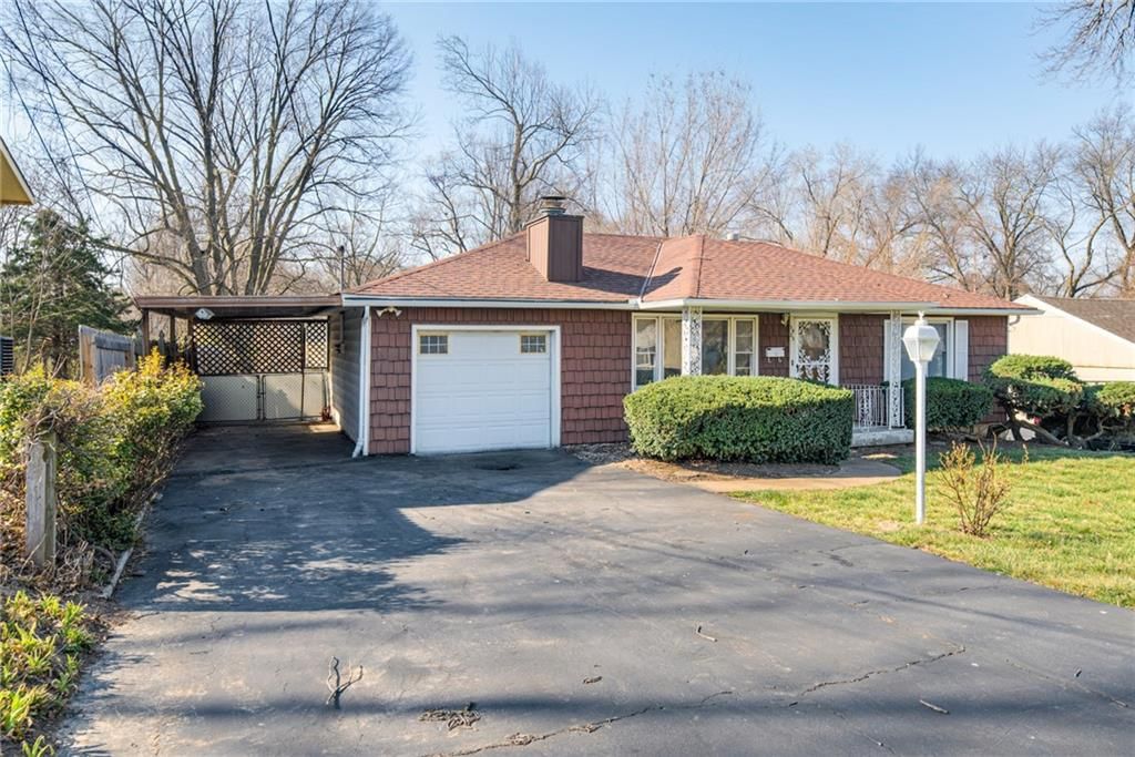 5425 Webster Avenue — photo 4