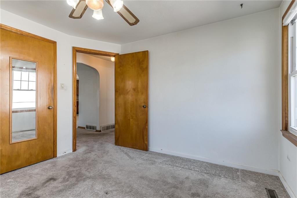 5425 Webster Avenue — photo 20