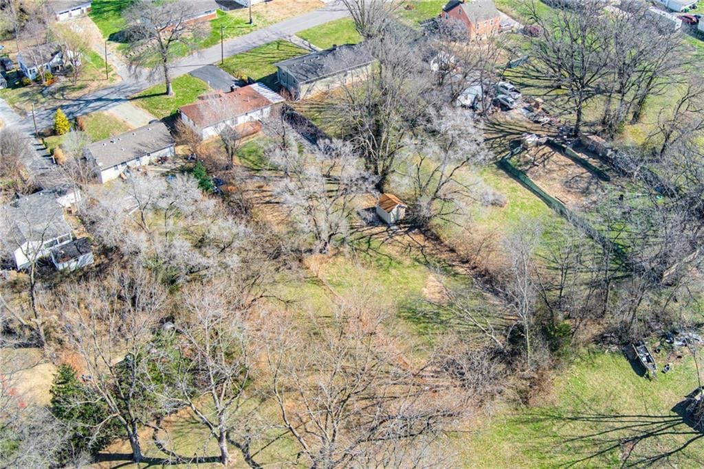 5425 Webster Avenue — photo 47