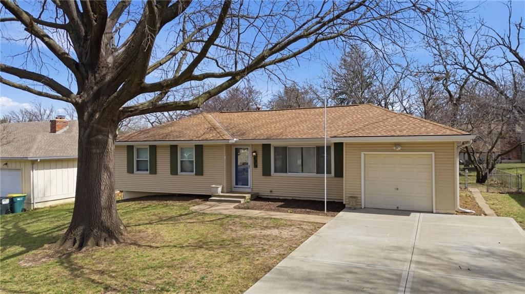 8519 Stearns Avenue — photo 2