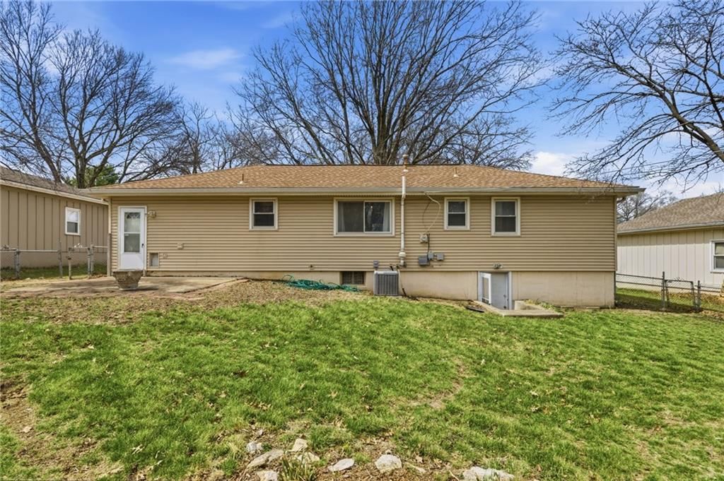 8519 Stearns Avenue — photo 28