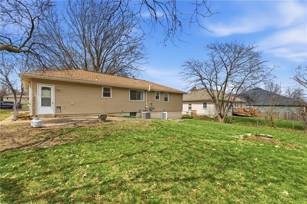 8519 Stearns Avenue — photo 29