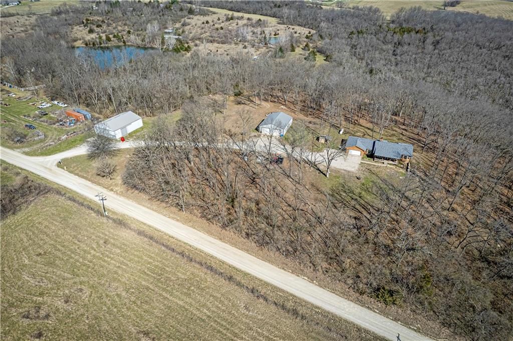 19251 Bolling Road — photo 29