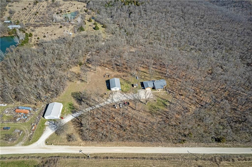 19251 Bolling Road — photo 36