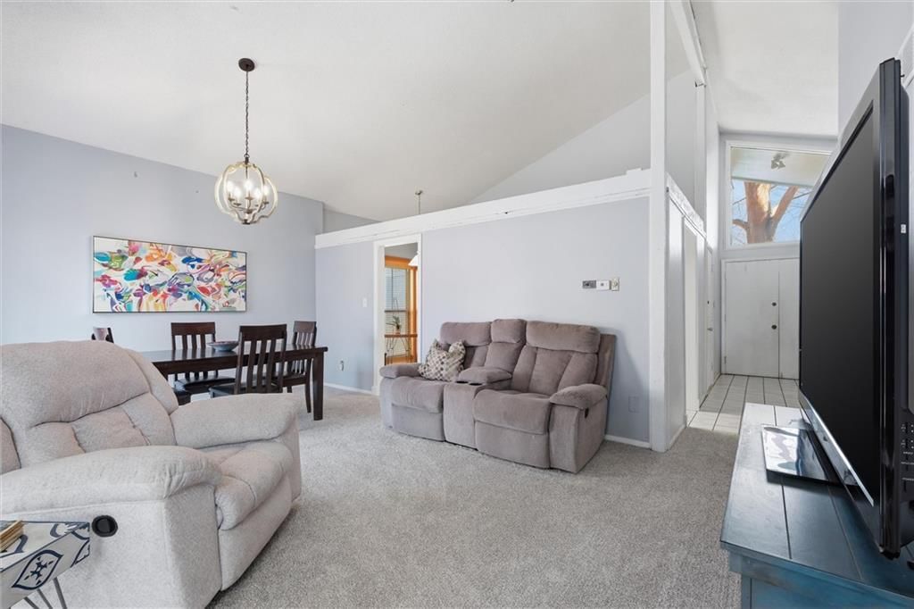 12015 W 82nd Terrace — photo 9