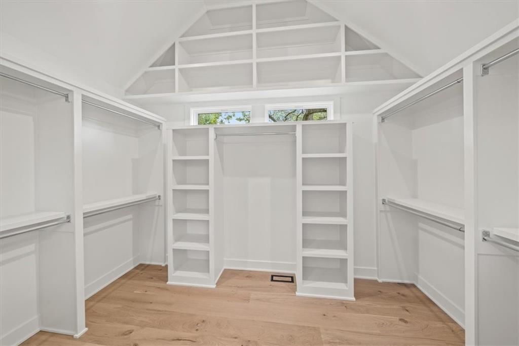 9517 Linden Street — photo 20