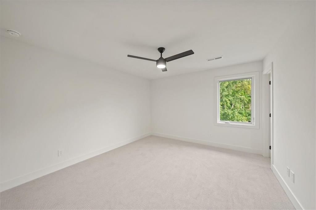 9517 Linden Street — photo 24