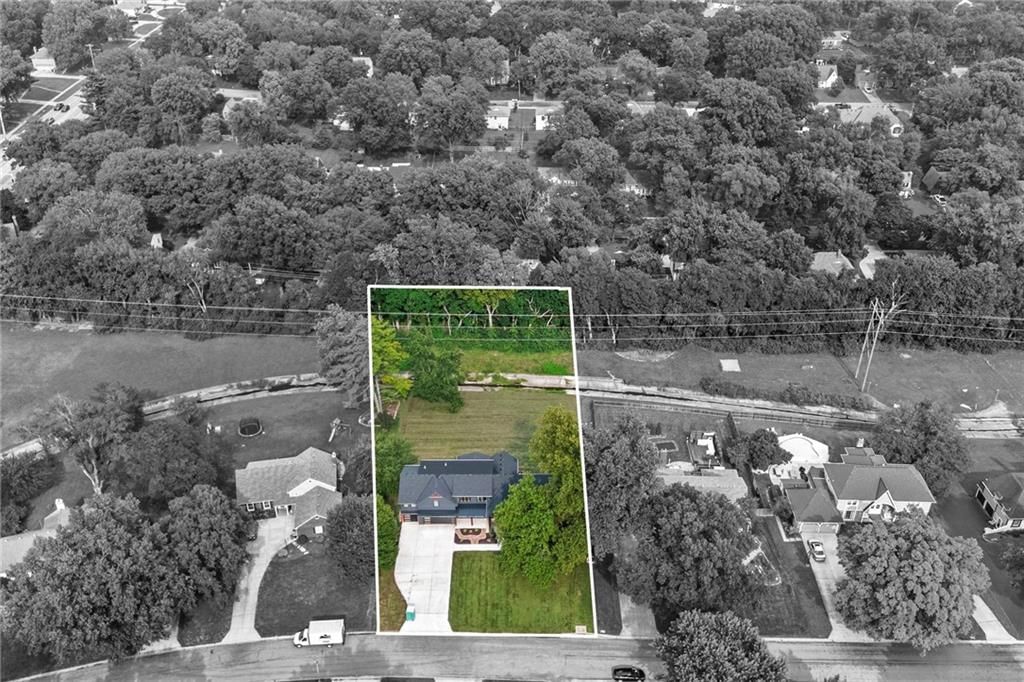 9517 Linden Street — photo 37