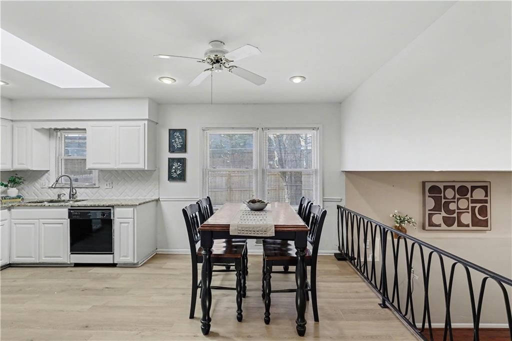 909 Tam O'Shanter Street — photo 15