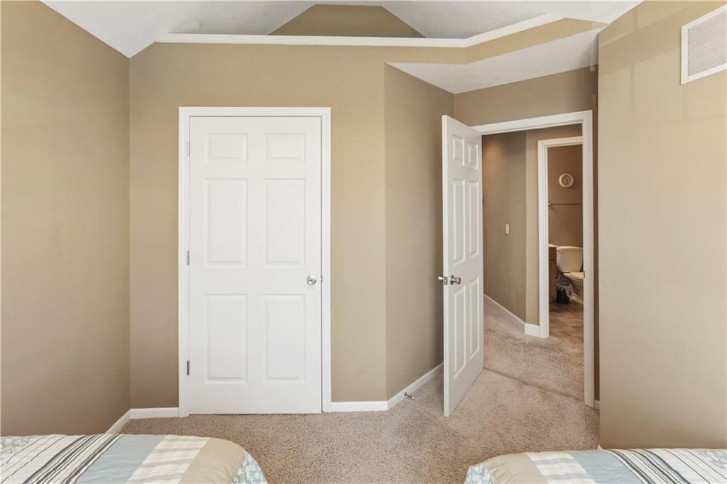 901 Tall Grass Drive — photo 17