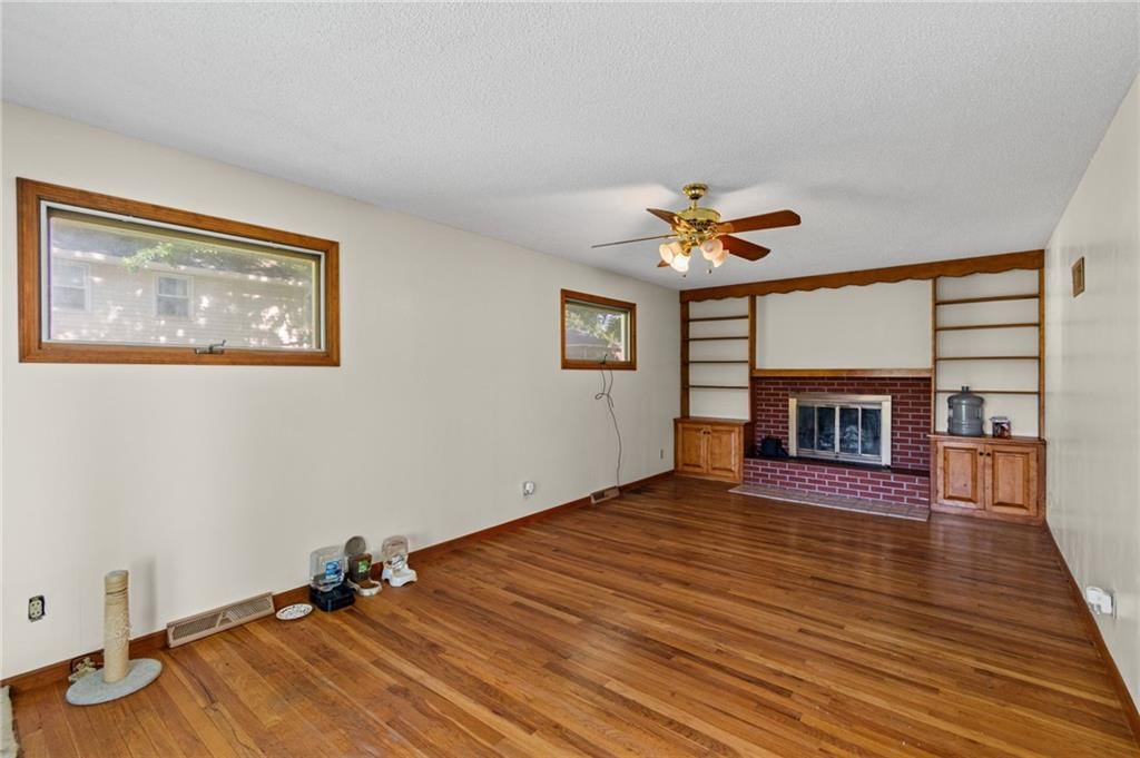 211 Rothrock Avenue — photo 9