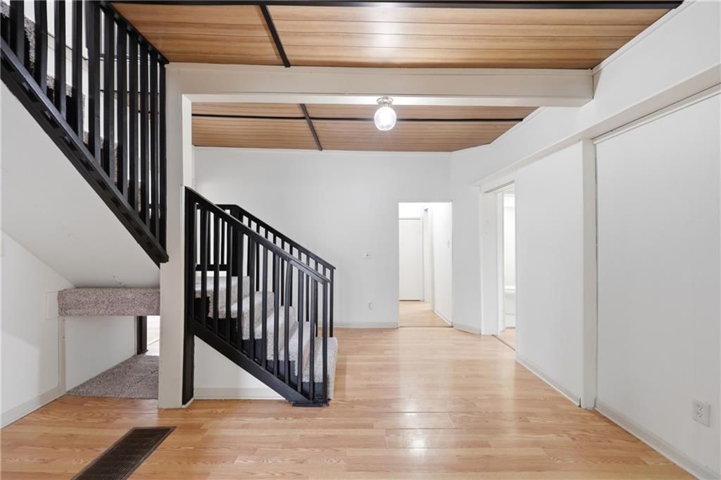 723 W Prospect Street — photo 9