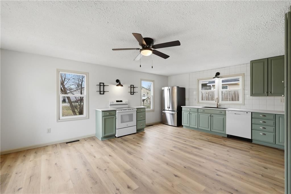 723 W Prospect Street — photo 19