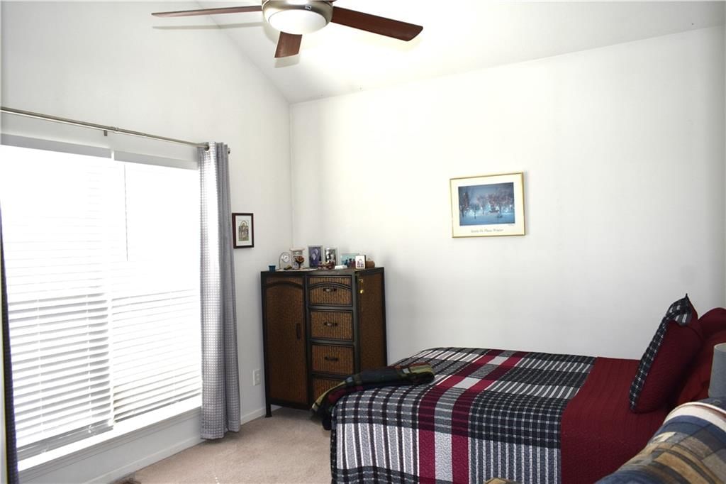 804 Glenview Street — photo 10