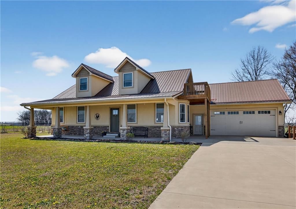 29990B S 2725 Road, Sheldon, MO