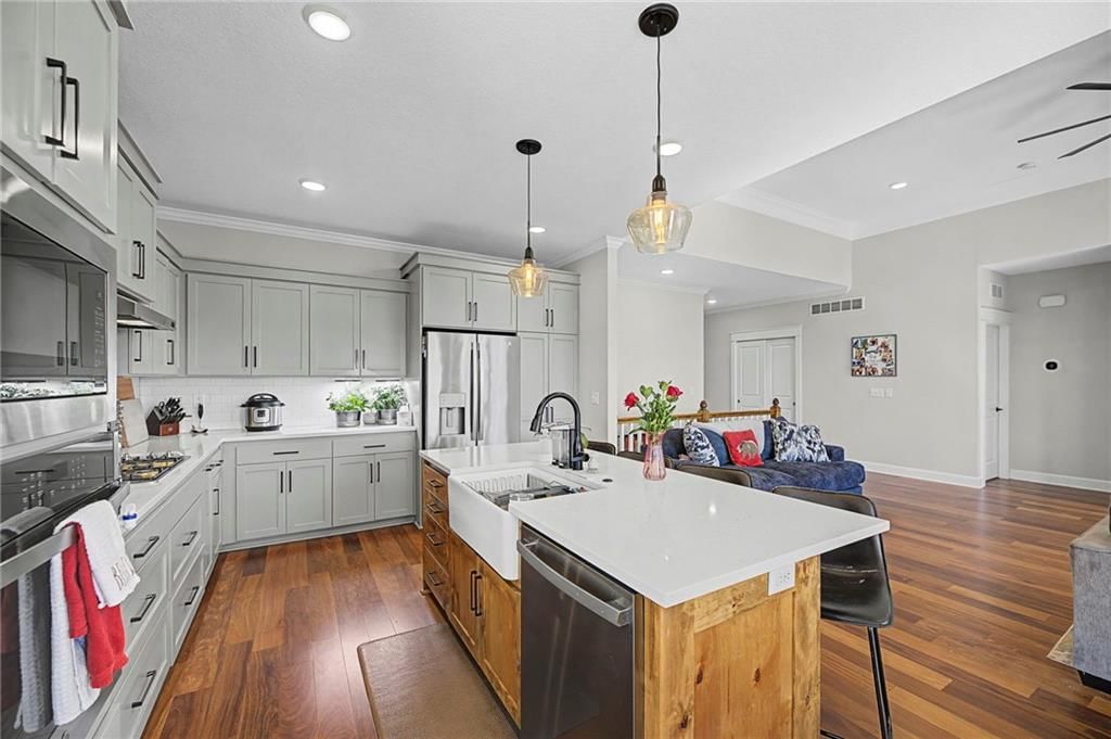 3611 Prairie Clover Court — photo 13