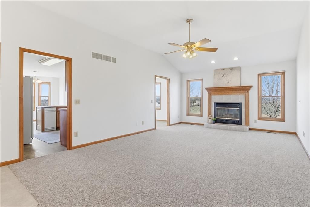 17980 Lakewood Drive — photo 8