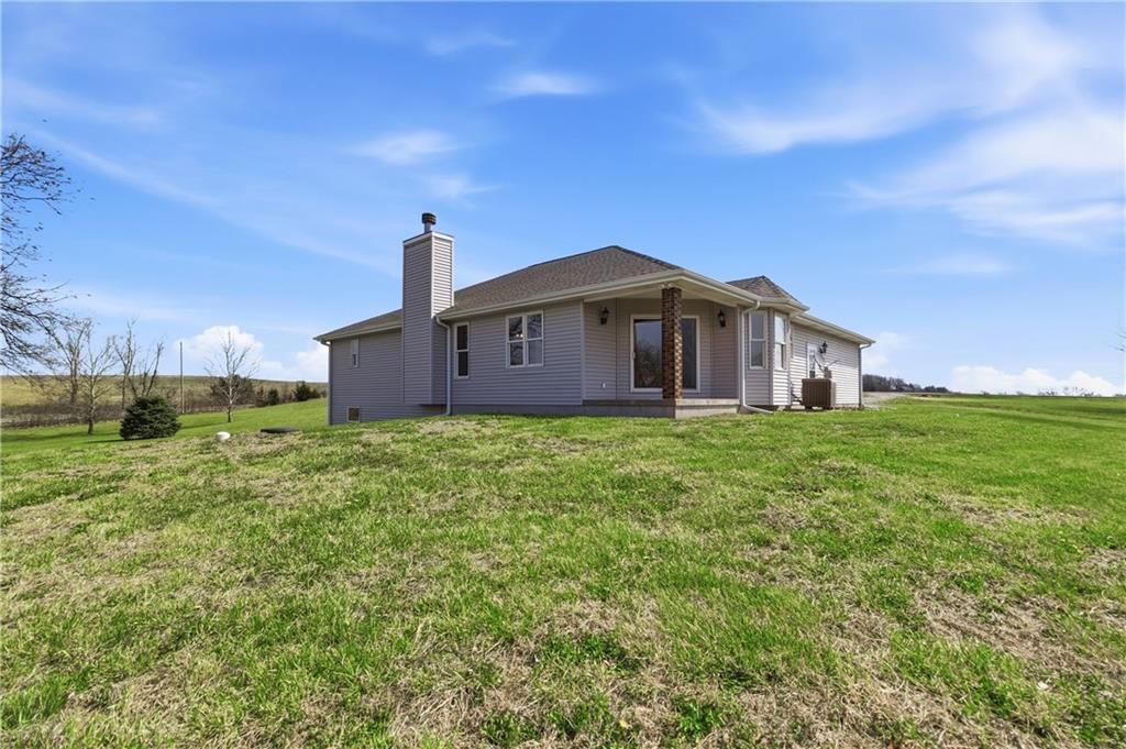 17980 Lakewood Drive — photo 30