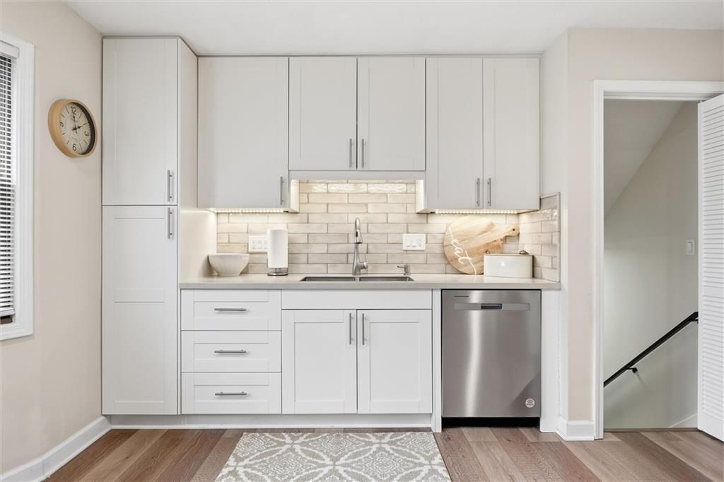 4706 Goddard Street — photo 12