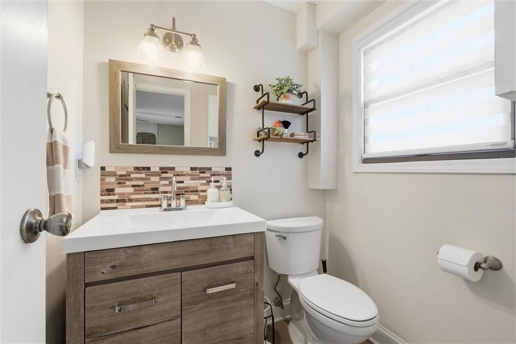 4706 Goddard Street — photo 32