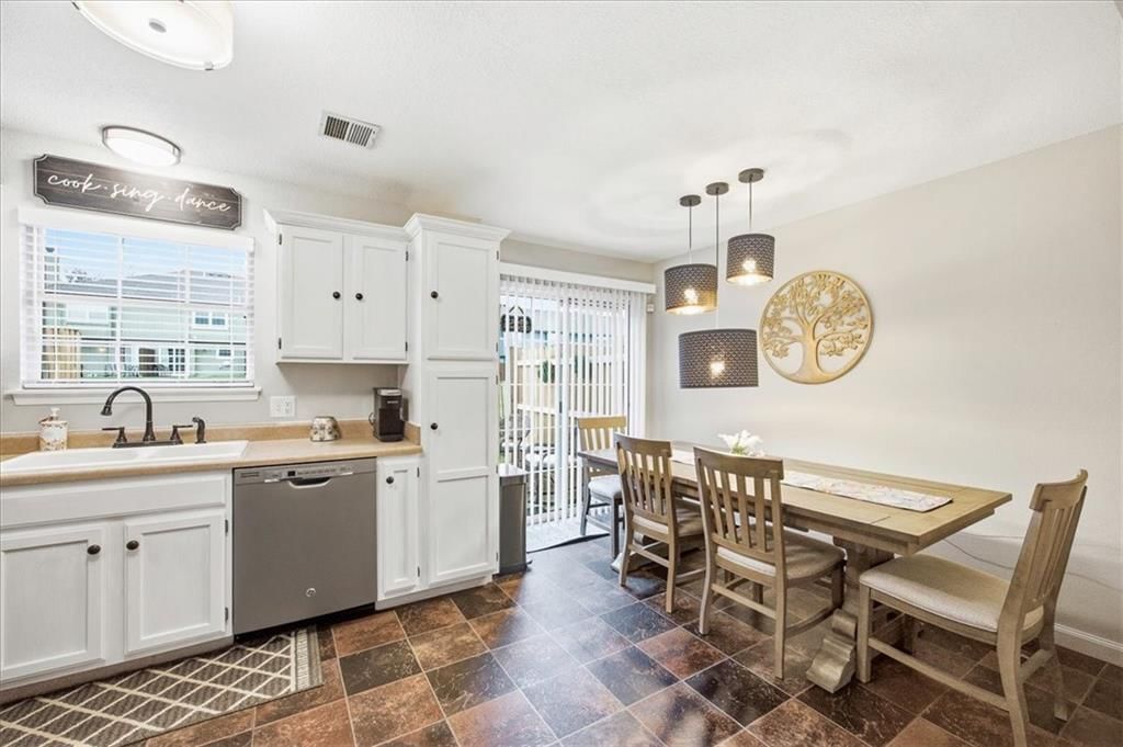 5568 NW Moonlight Meadow Drive — photo 5