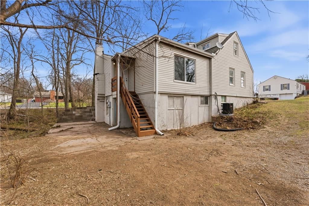 3900 Circle Drive — photo 20