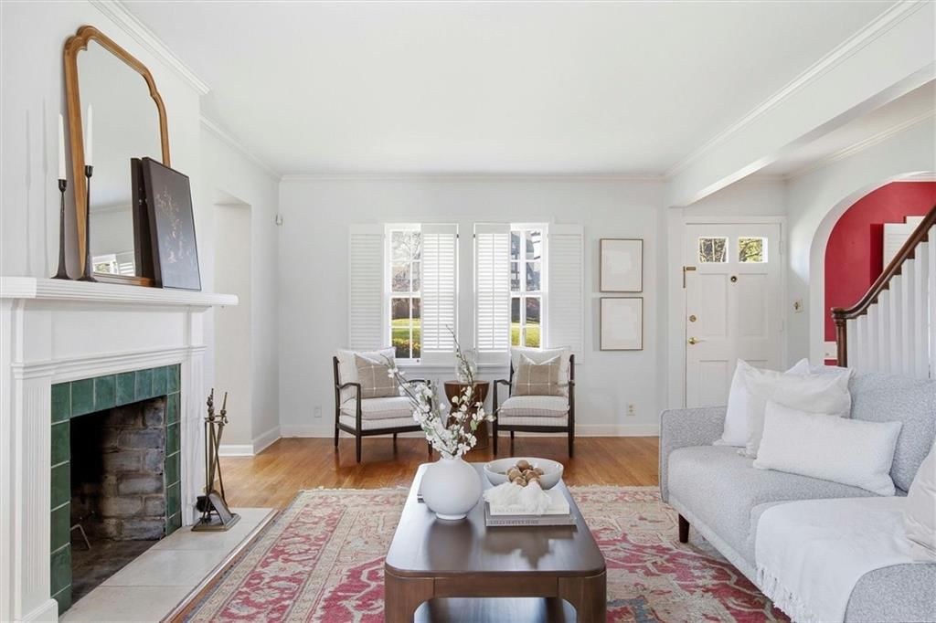 1248 W 71st Terrace — photo 8