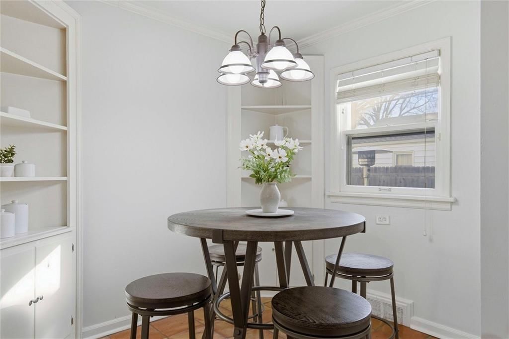 1248 W 71st Terrace — photo 15