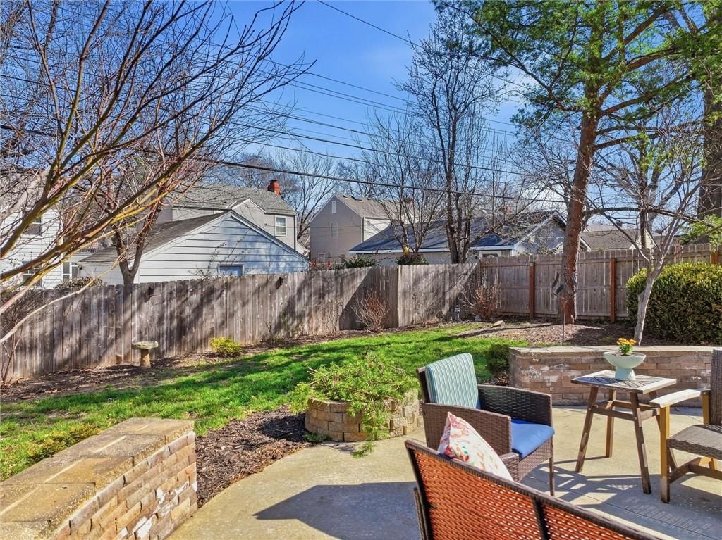 1248 W 71st Terrace — photo 33