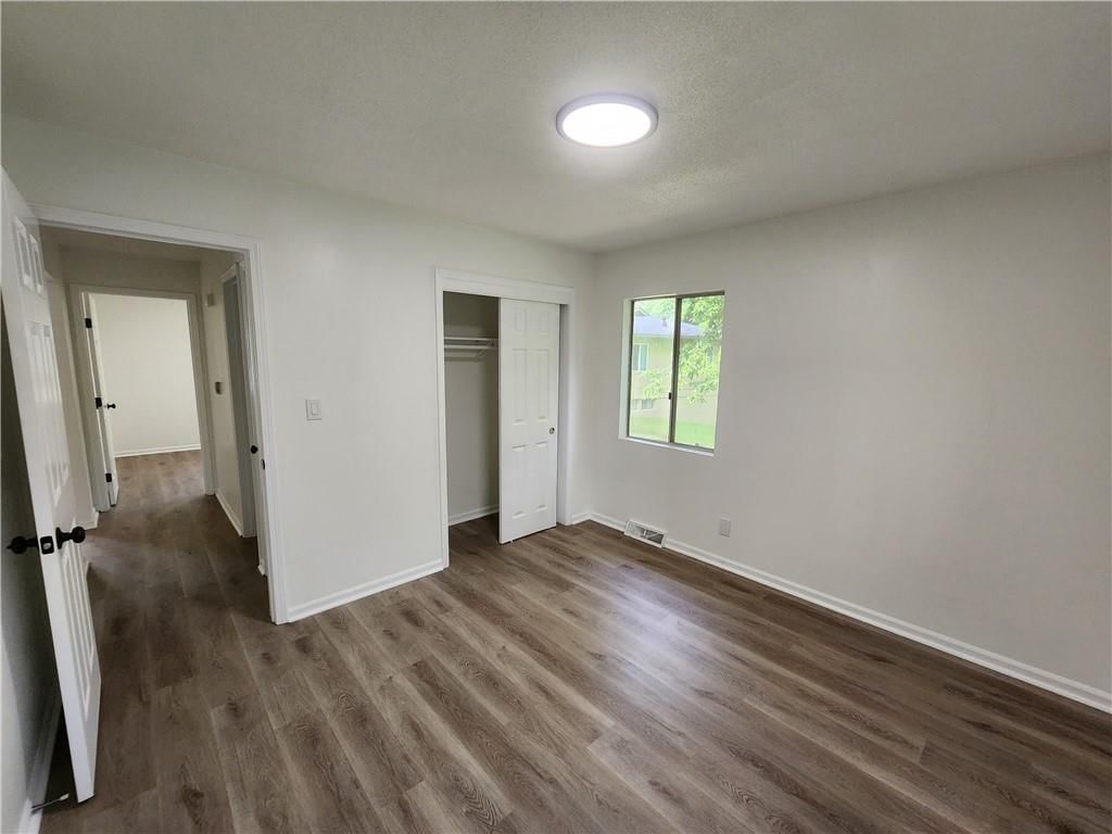 1705 N 76th Terrace — photo 8