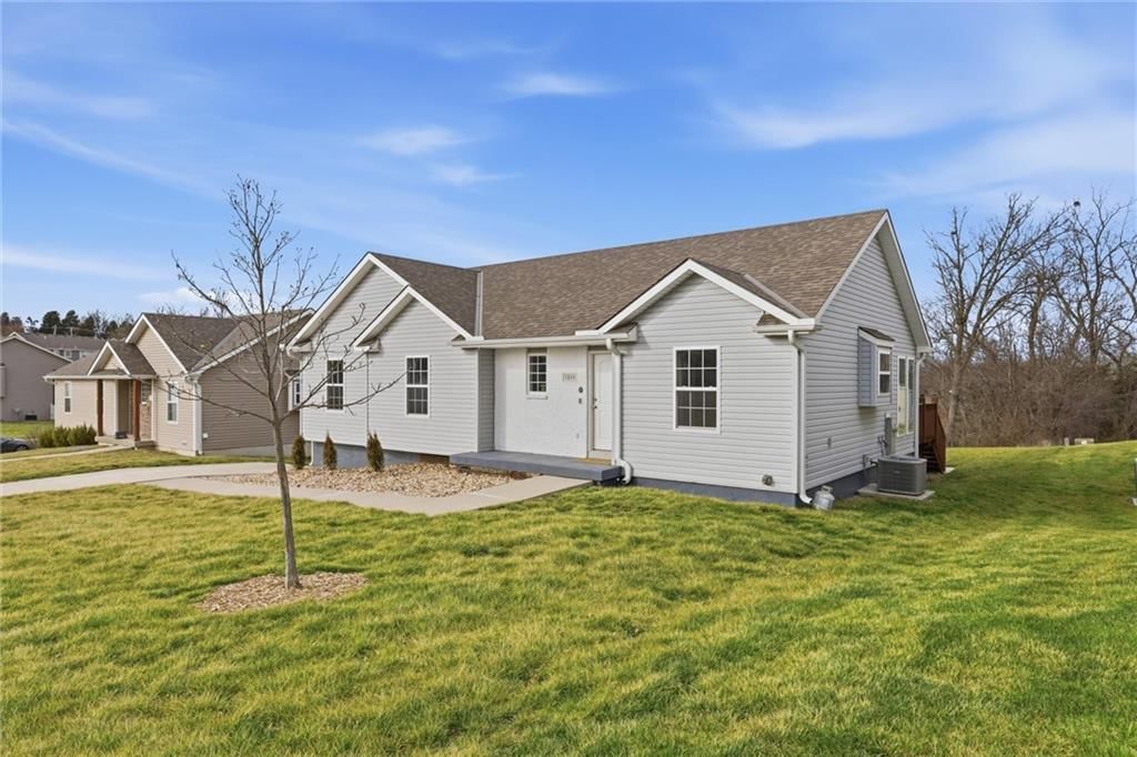 1219 Cherry Street — photo 3