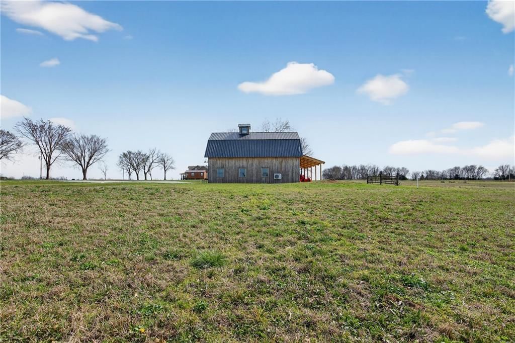 29990C S 2725 Road — photo 35