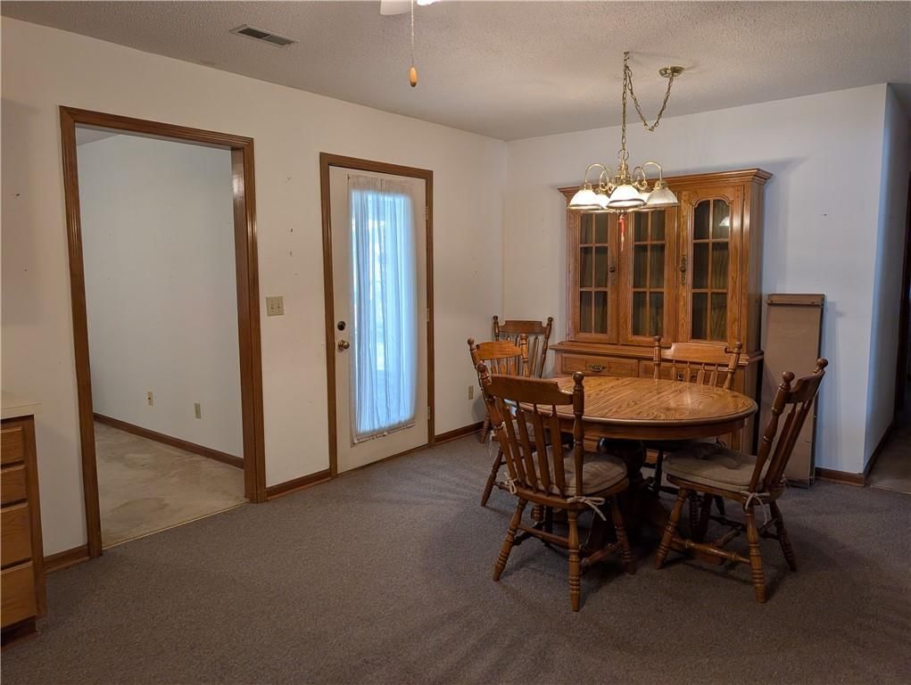 1011 Bedford Drive — photo 7