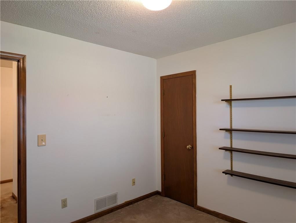 1011 Bedford Drive — photo 16