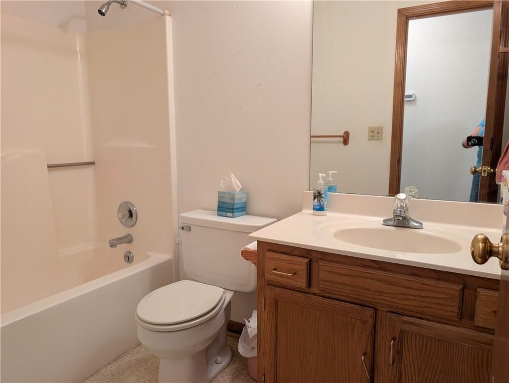 1011 Bedford Drive — photo 18