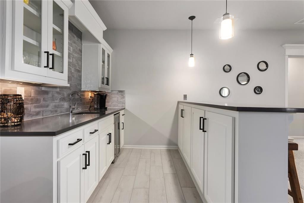 913 SE Wood Ridge Court — photo 12