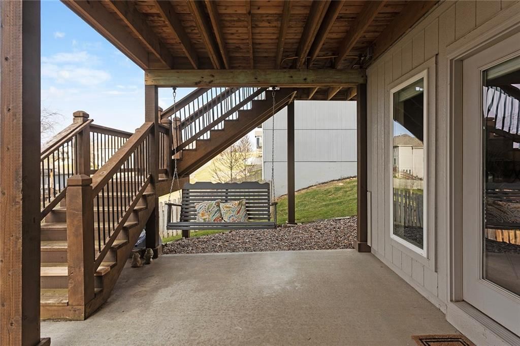 913 SE Wood Ridge Court — photo 31