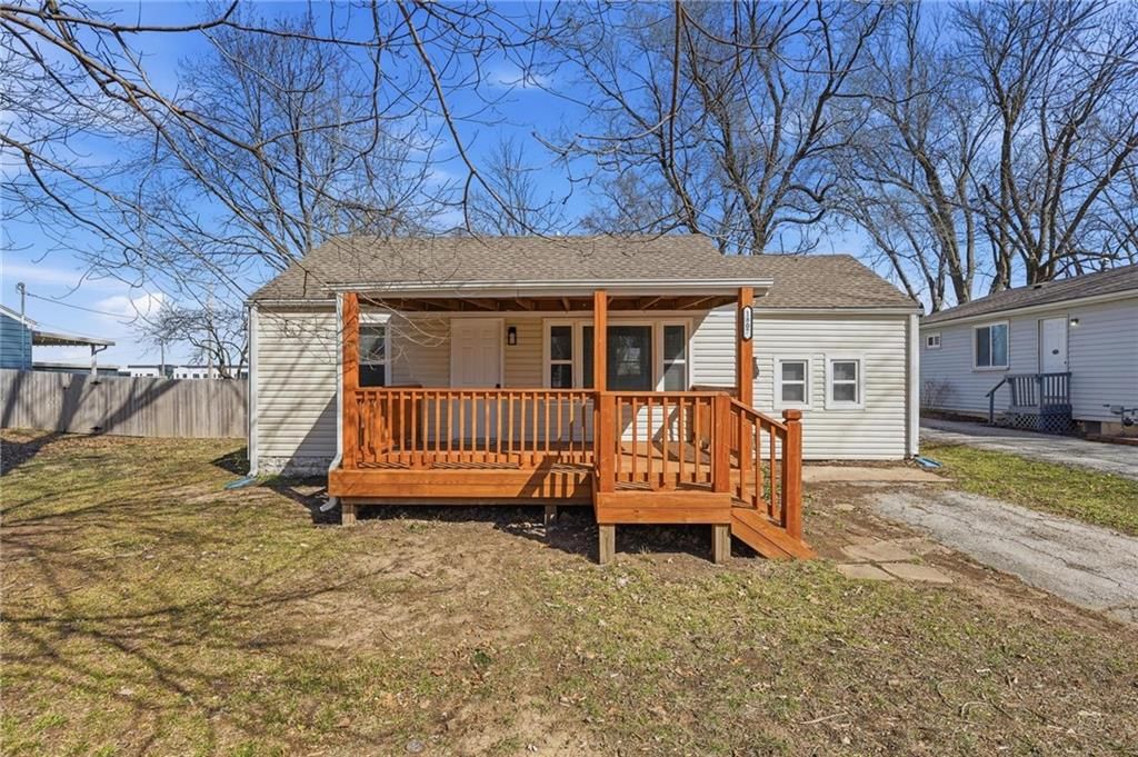 1807 W Main Street — photo 2