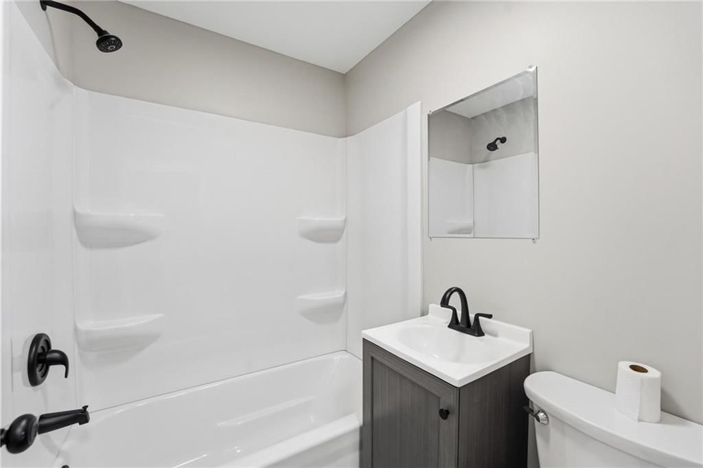 1807 W Main Street — photo 17