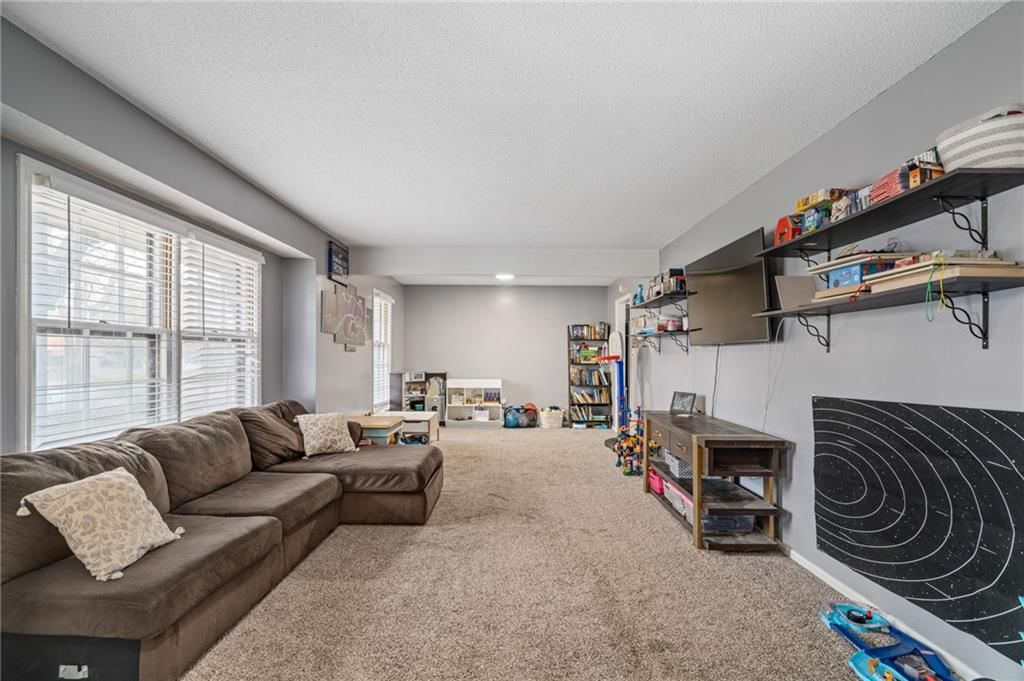 610 Belton Avenue — photo 4