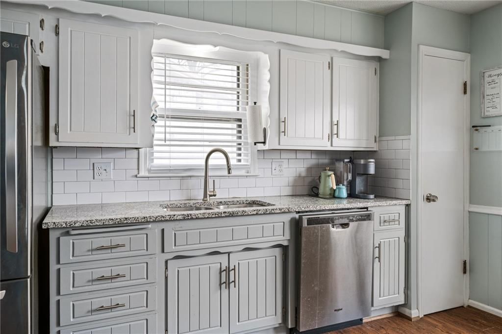 610 Belton Avenue — photo 10
